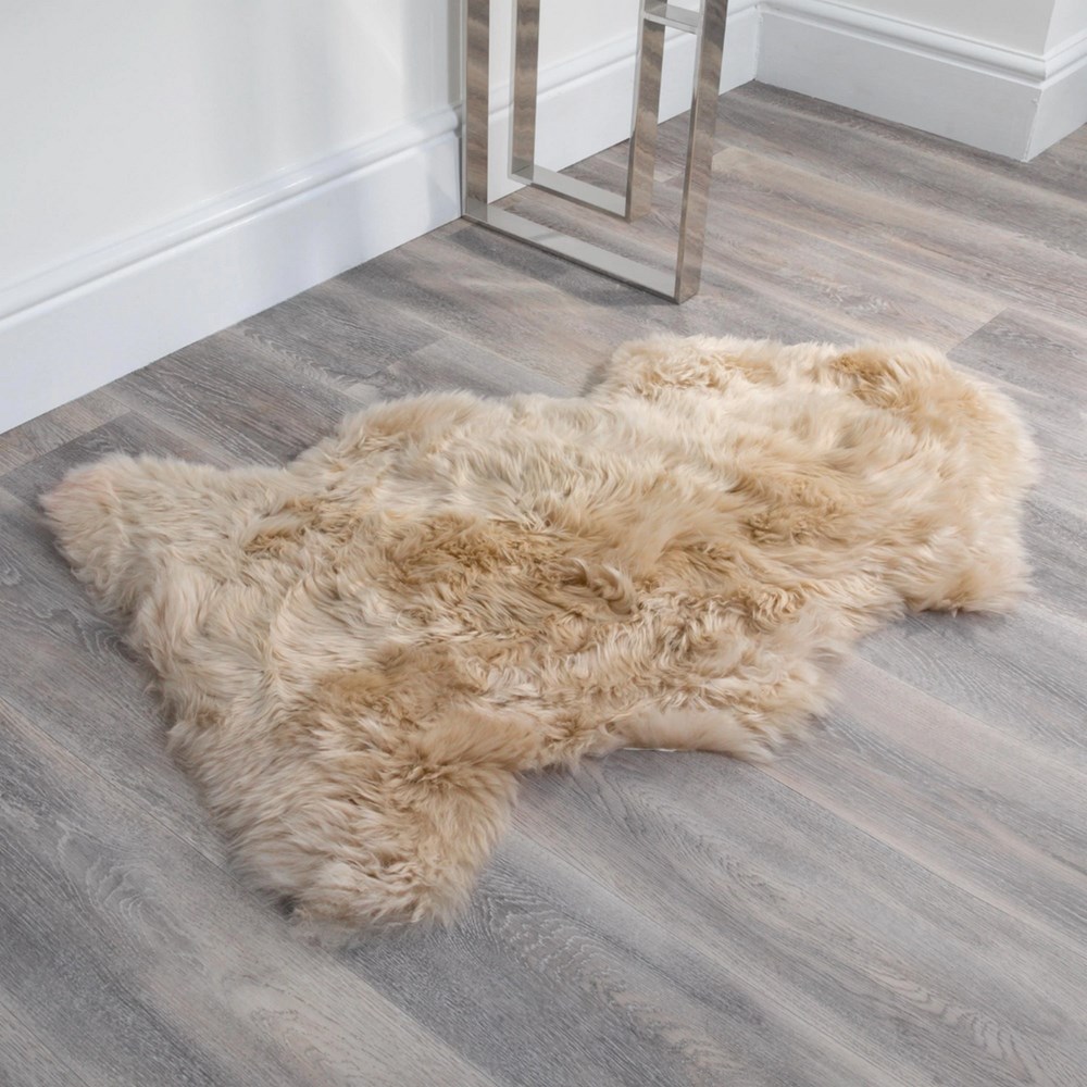 Sefton XXL New Zealand Sheepskin Rug in Beige